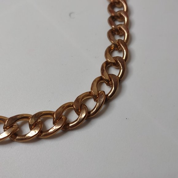 Gold Tone Heavy Chain Necklace Adjustable 17.5 To 19.5 Inches Long - Picture 3 of 7